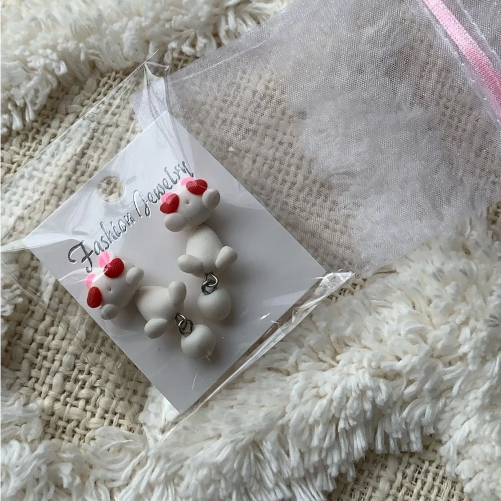 Charming Heart-Eyed Bunny Earrings in Red and White  ⭐️🆕⭐️ 2 for $14 item⭐️